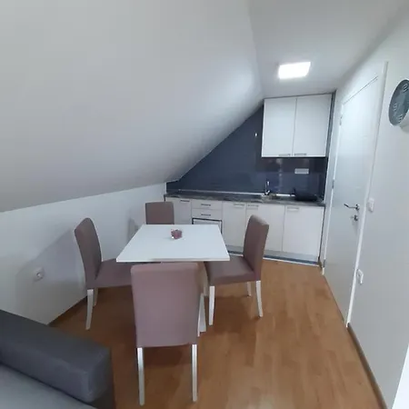 Djokovic Apartman *